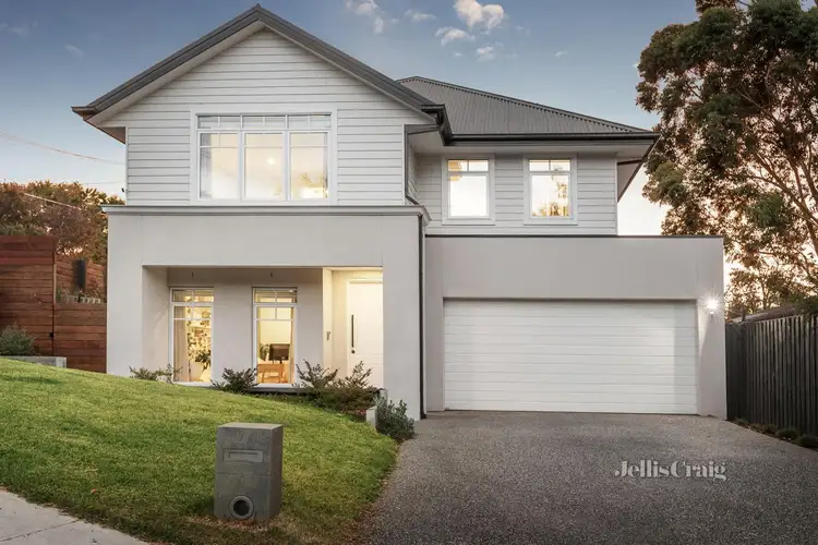 26 Kelvin Avenue