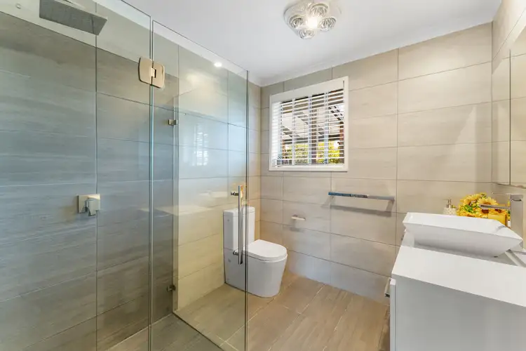 Sixth view of Homely unit listing, 4/111 Huntingdale Road, Ashwood VIC 3147
