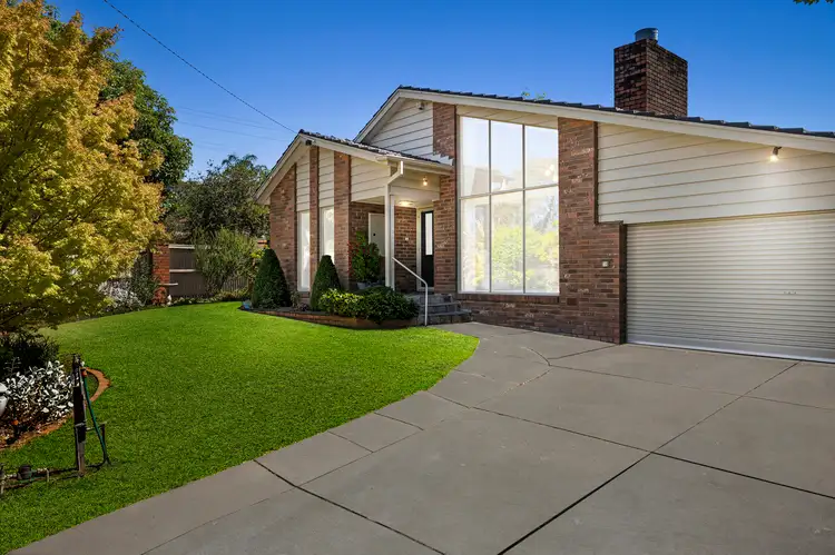 1 Finton Close, Glen Waverley VIC 3150