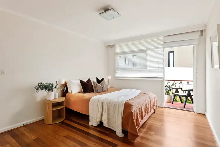 Sixth view of Homely apartment listing, 9/8 Pine Avenue, Elwood VIC 3184