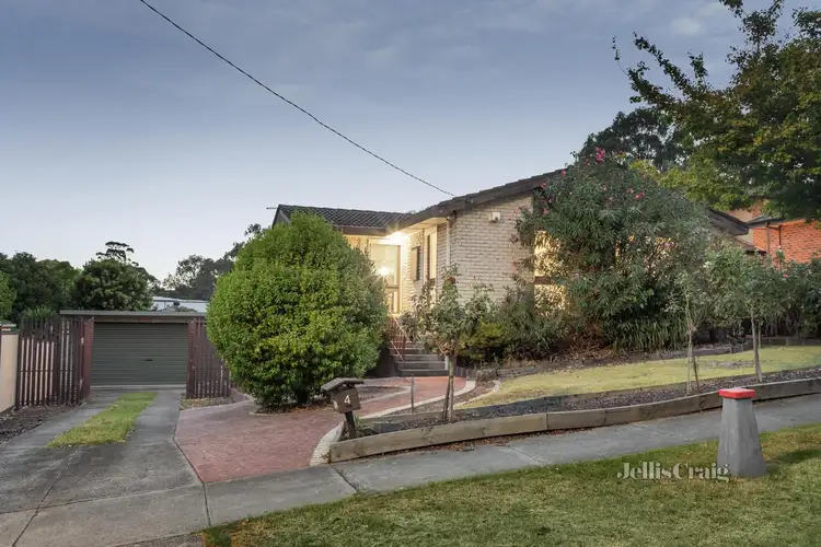 4 Austral Court