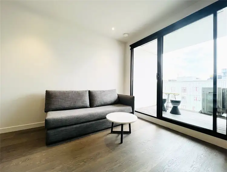 907/518 Swanston Street, Carlton VIC 3053