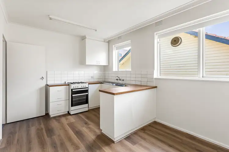 3/30 Narong Road, Caulfield North VIC 3161