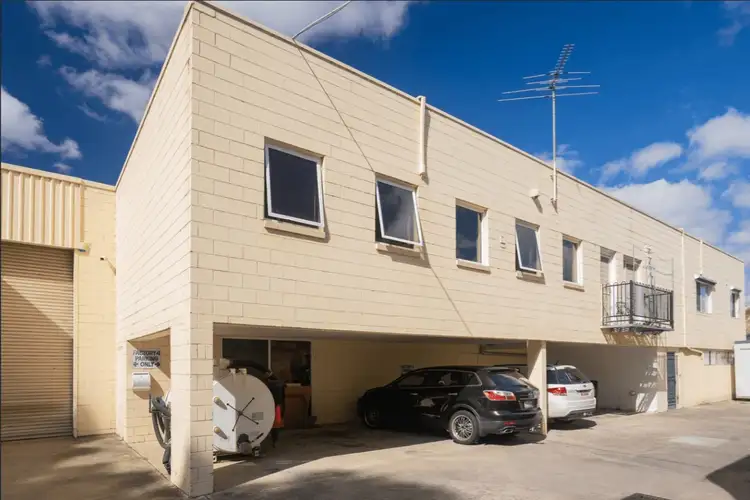 4/6-8 Bird Street, Springvale VIC 3171