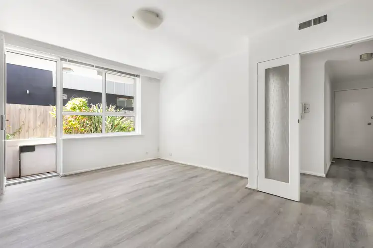 2/52 Scott Street, Elwood VIC 3184
