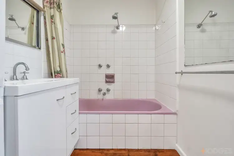 Fifth view of Homely unit listing, 9/2b Latrobe Street, Mentone VIC 3194