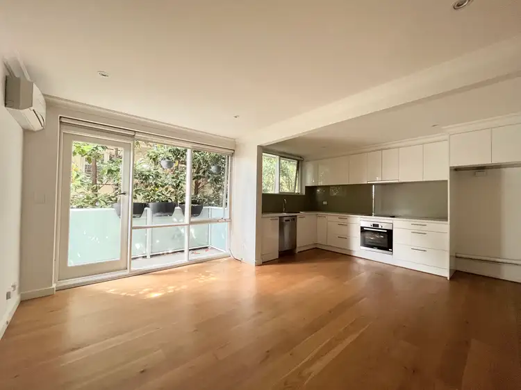 Fourth view of Homely apartment listing, 6/12 Osborne Avenue, Glen Iris VIC 3146