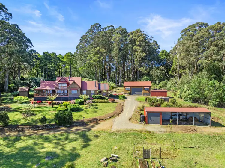 260 Nyora Road, Mount Toolebewong VIC 3777