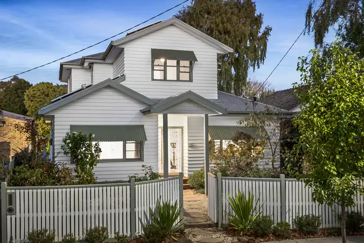 13 Albert Street, Mitcham VIC 3132