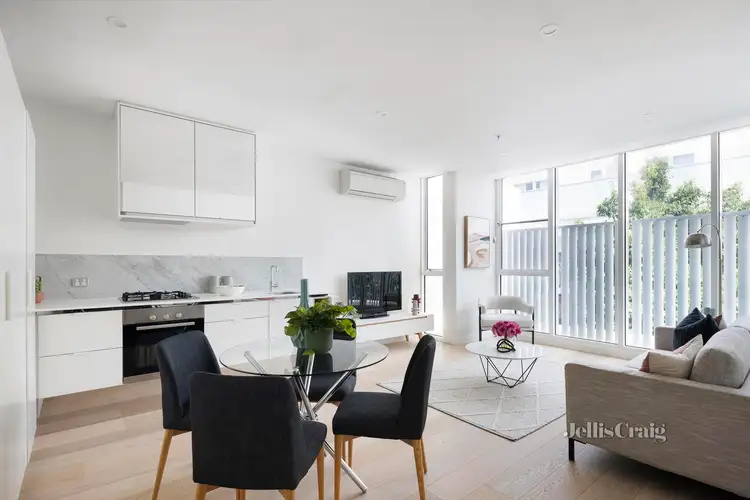 216/209 Bay Street, Brighton VIC 3186