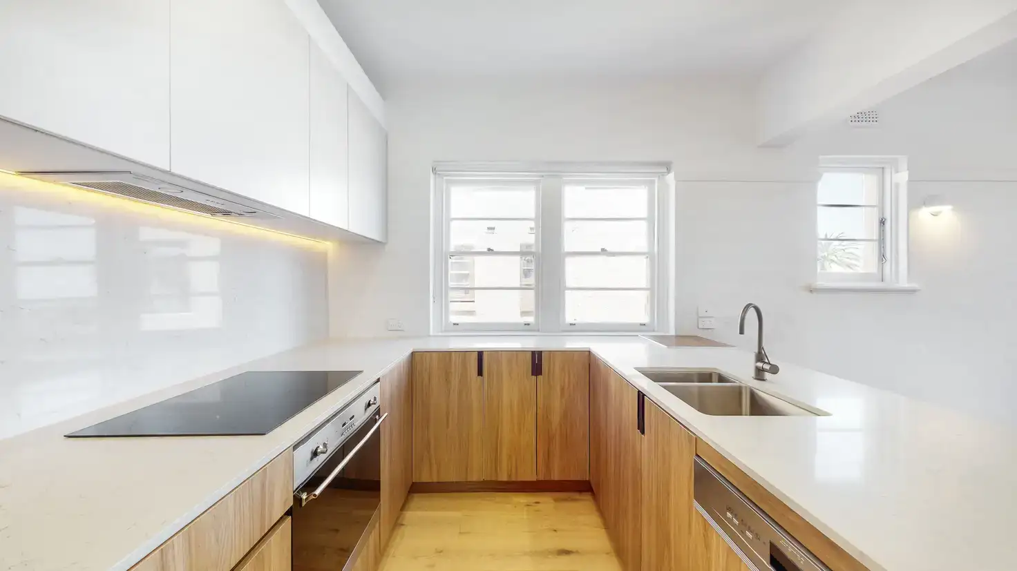 Main view of Homely apartment listing, 4/18-20 The Esplanade, St Kilda VIC 3182