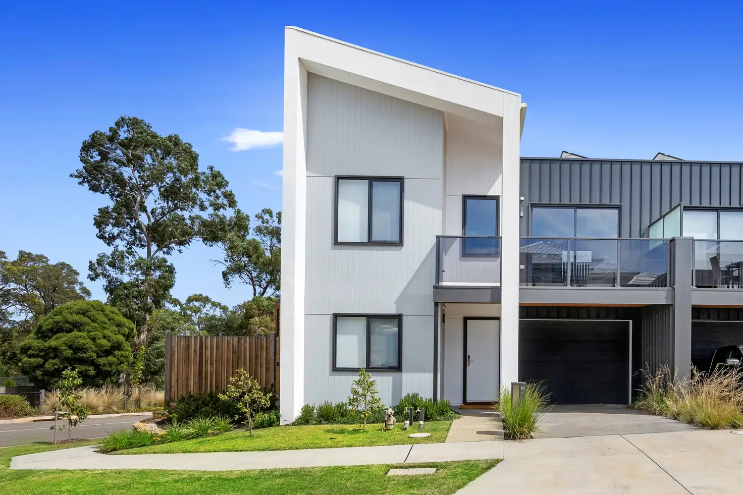 Main view of Homely townhouse listing, 18 Cowles Crescent, Lilydale VIC 3140