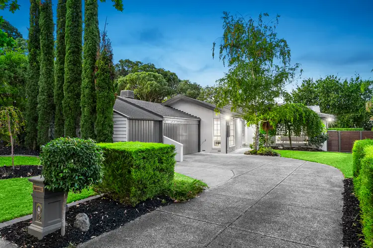 12 Tidcombe Crescent, Doncaster East VIC 3109