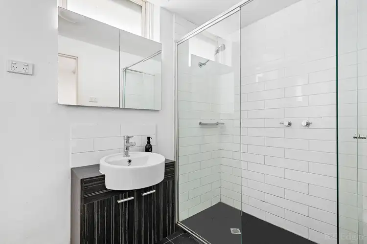 Sixth view of Homely apartment listing, 3/95 Manningtree Road, Hawthorn VIC 3122