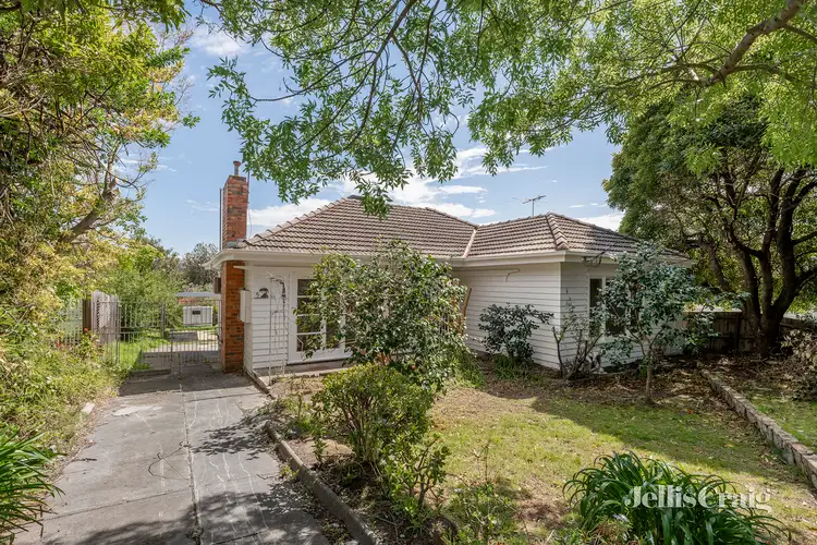 5 Munro Street