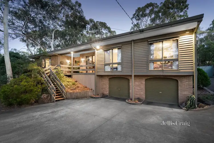 18 Hebden Street, Greensborough VIC 3088