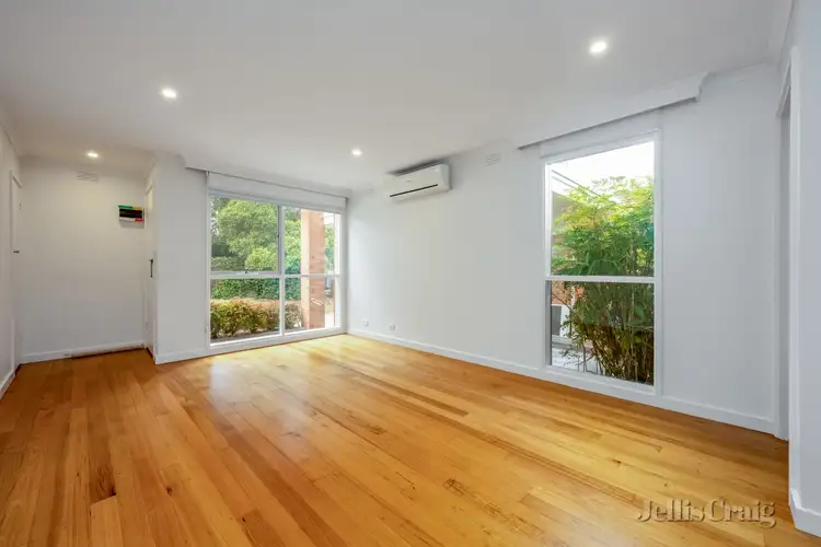 Second view of Homely unit listing, 3/7 Lyndhurst Crescent, Hawthorn VIC 3122