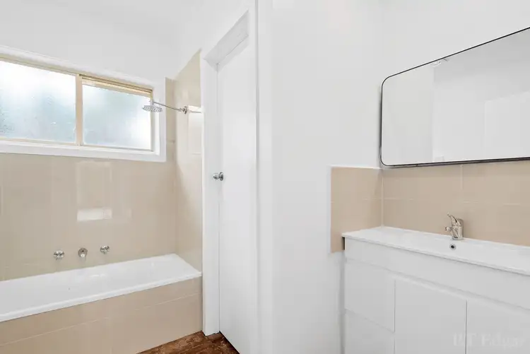 Fourth view of Homely unit listing, 1/8 Seaview Parade, Dromana VIC 3936