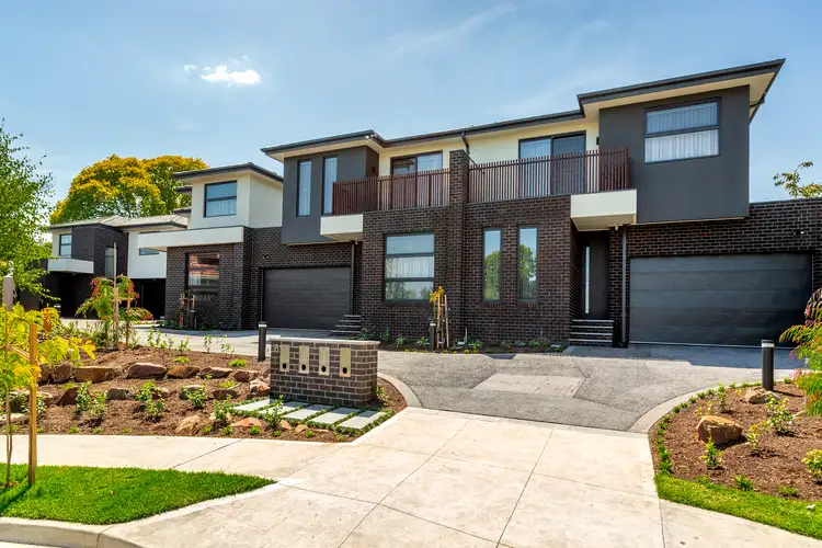 2/18 Leon Avenue, Rosanna VIC 3084
