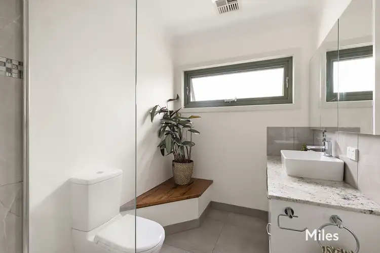 Sixth view of Homely house listing, 1 Jolliffe Crescent, Rosanna VIC 3084