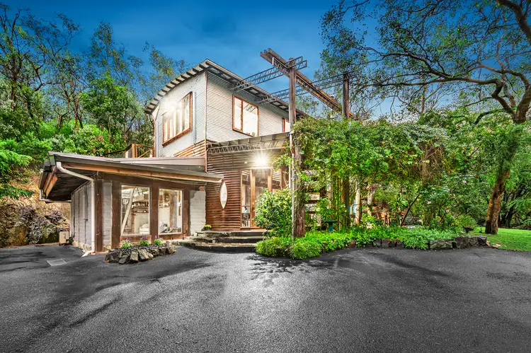 21 Danita Drive, North Warrandyte VIC 3113
