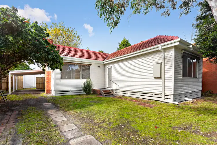 4 Frank Avenue, Clayton South VIC 3169