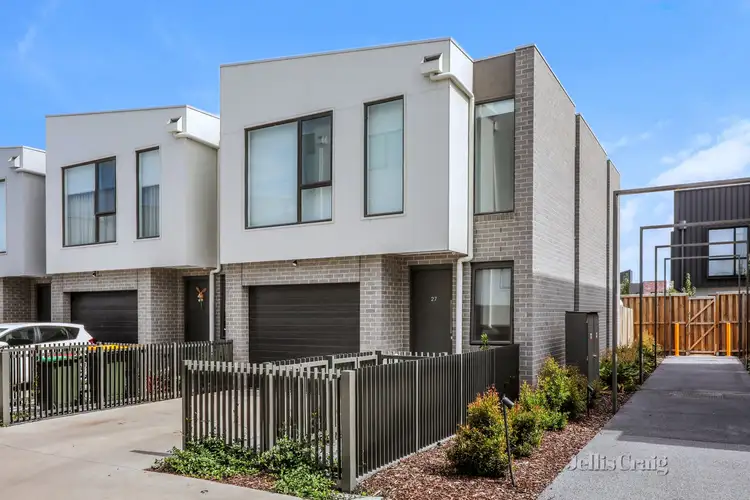 27/92 New Street, South Kingsville VIC 3015