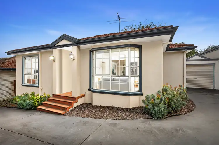 Main view of Homely unit listing, 2/15 Evans Street, Chadstone VIC 3148