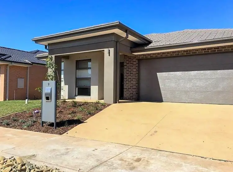 9 Gellibrand Street, Werribee VIC 3030