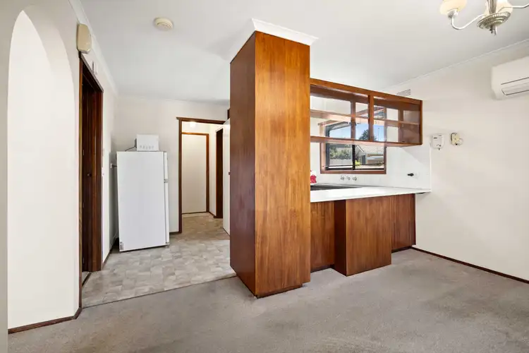 Fifth view of Homely house listing, 9 Sangria Court, Mount Clear VIC 3350