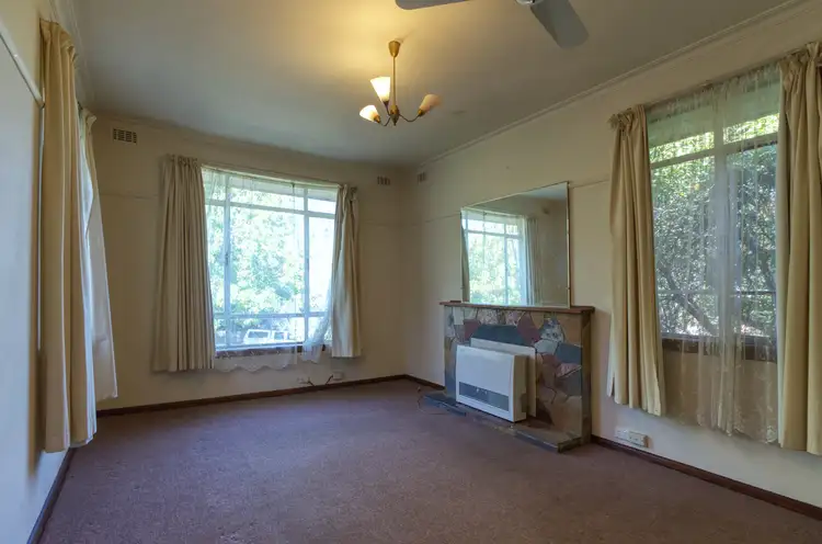 Fourth view of Homely house listing, 7 Benghazi Avenue, Ashburton VIC 3147