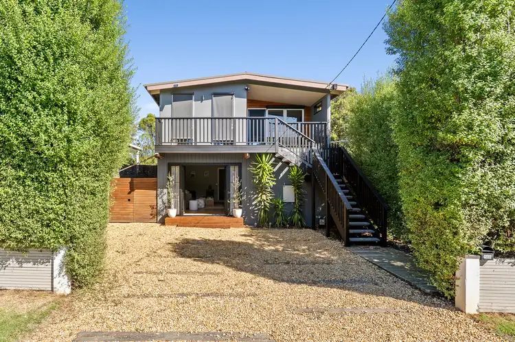 132 Ninth Avenue, Rosebud VIC 3939