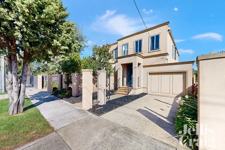 25A Gilmour Road