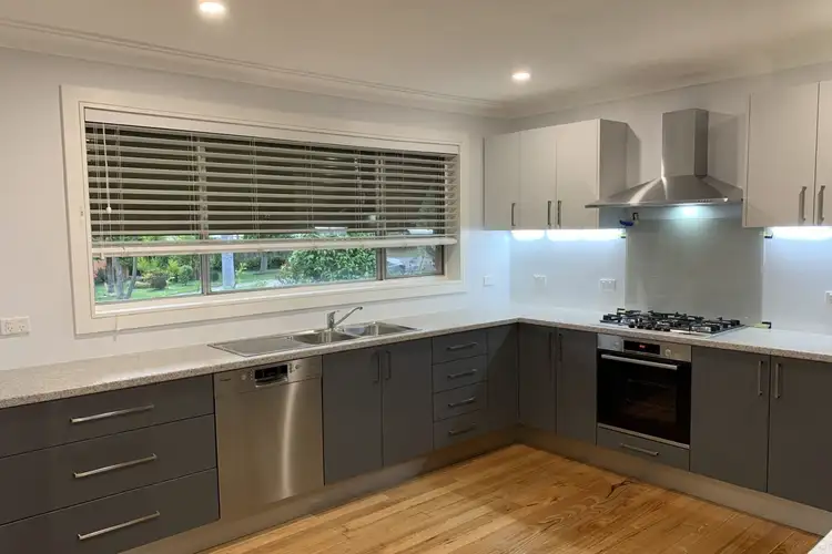 Second view of Homely house listing, 20 Myddleton Drive, Viewbank VIC 3084