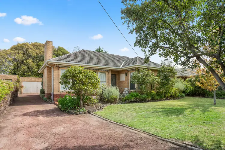 425 Stephensons Road