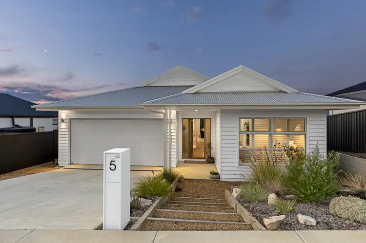Main view of Homely house listing, 5 Lautaret Road, Brown Hill VIC 3350