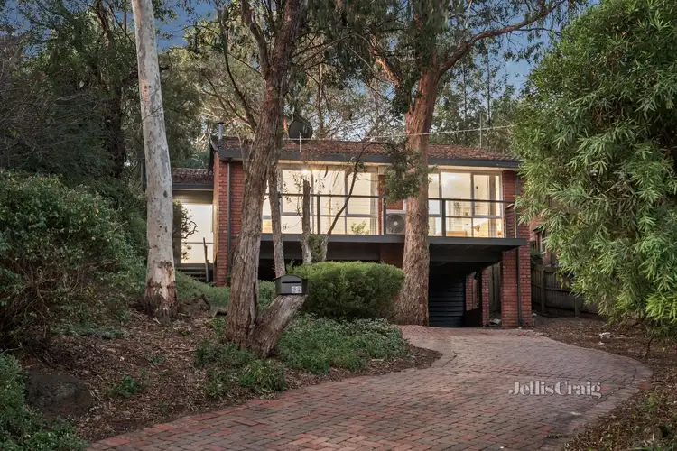 69 Reichelt Avenue