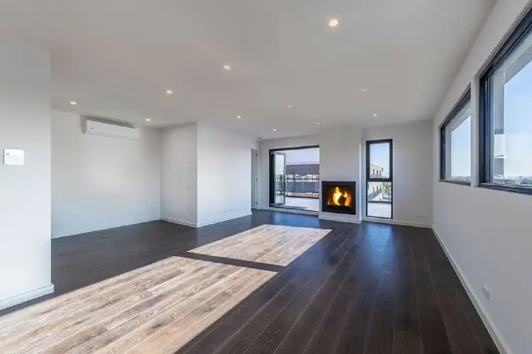 302/7-9 Station Street, Oakleigh VIC 3166