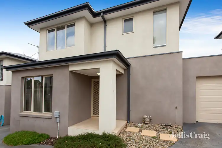 Main view of Homely townhouse listing, 3/129 Mountain View Road, Briar Hill VIC 3088
