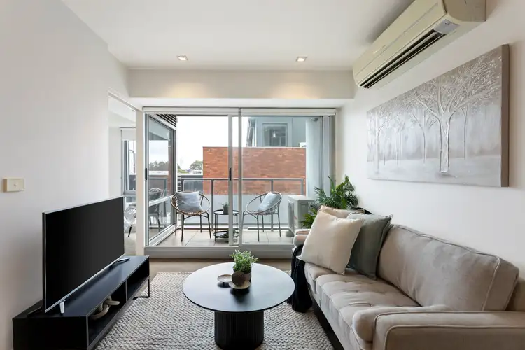 215/135 Inkerman Street, St Kilda VIC 3182