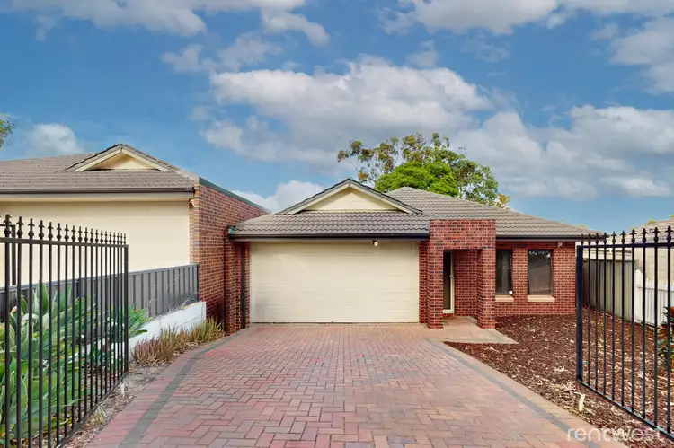 33A Beaconsfield St, St James WA 6102