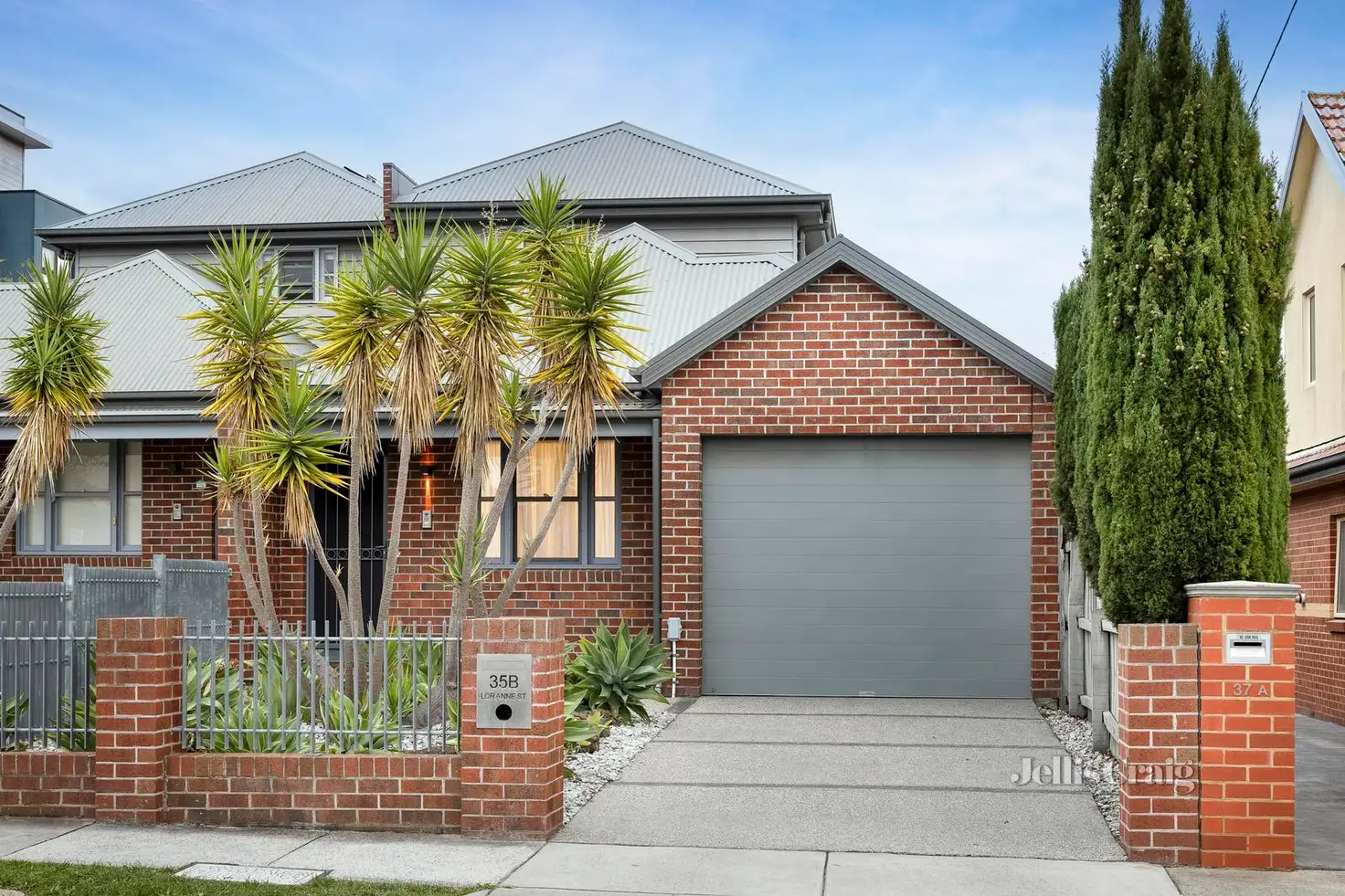Main view of Homely townhouse listing, 35B Loranne Street, Bentleigh VIC 3204
