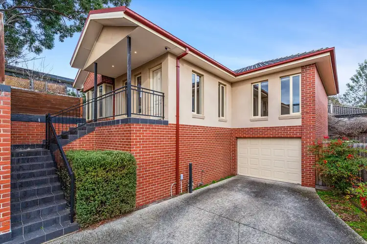 7-11 Bronte Street