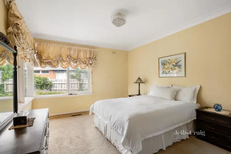 Fifth view of Homely house listing, 4 Wyuna Court, Bentleigh VIC 3204