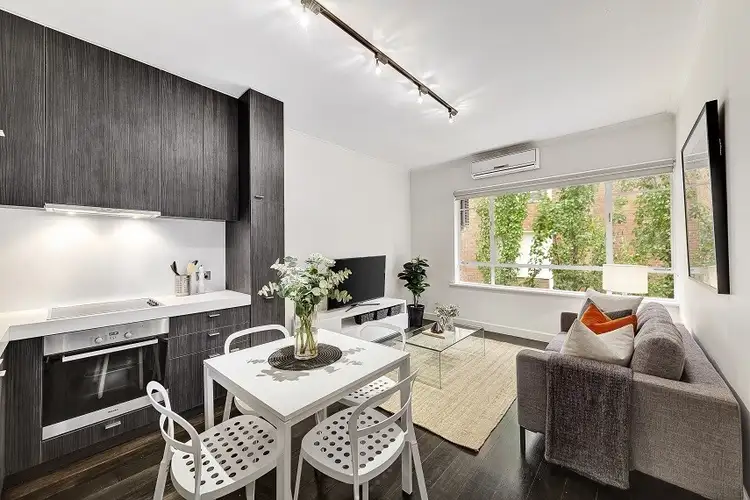 10/74 Mathoura Road, Toorak VIC 3142