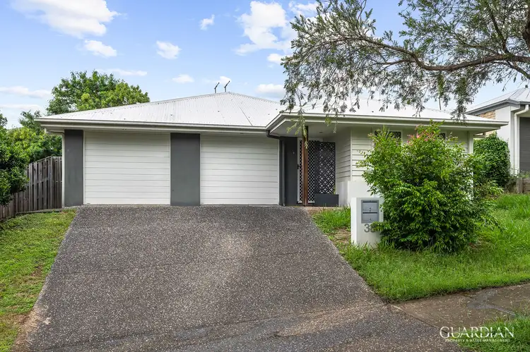 38 Kenneth Drive