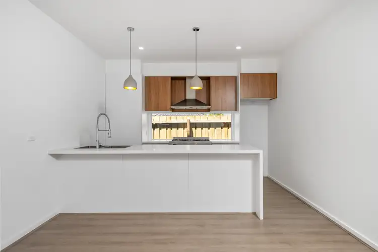 1/24 Grandview Grove, Bayswater VIC 3153