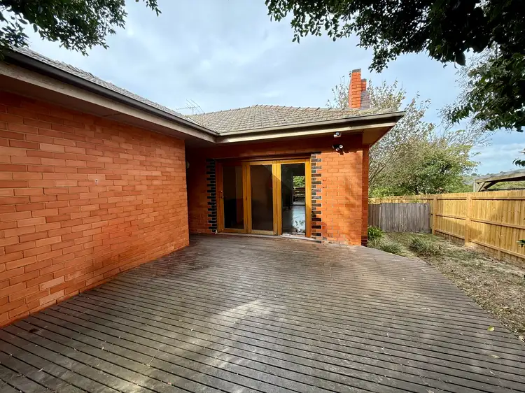 18 Kanooka Avenue, Ashwood VIC 3147