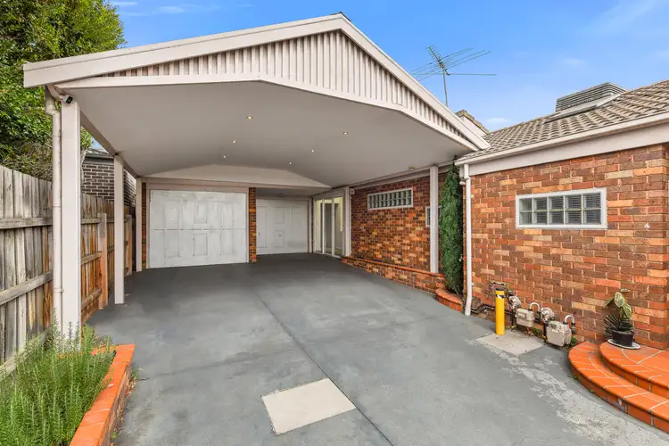 3/30 Clarendon Avenue, Oakleigh South VIC 3167