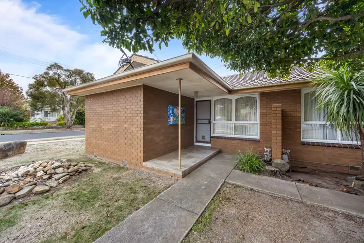 1/52 Montgomery Street, Wendouree VIC 3355